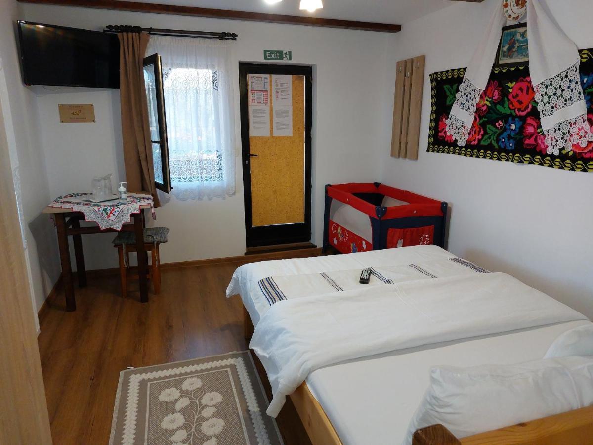 Pensiune Agroturistica "Casa Teodora" Budeşti Exterior foto
