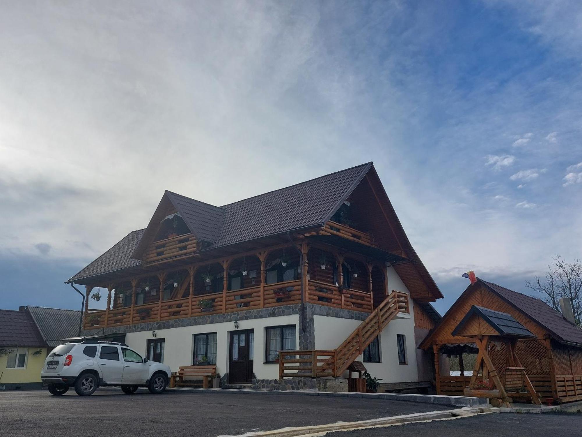 Pensiune Agroturistica "Casa Teodora" Budeşti Exterior foto